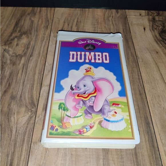 Walt Disney Dumbo Masterpiece Edition (VHS, 1995) Clam Shell Movie - Picture 1 of 4